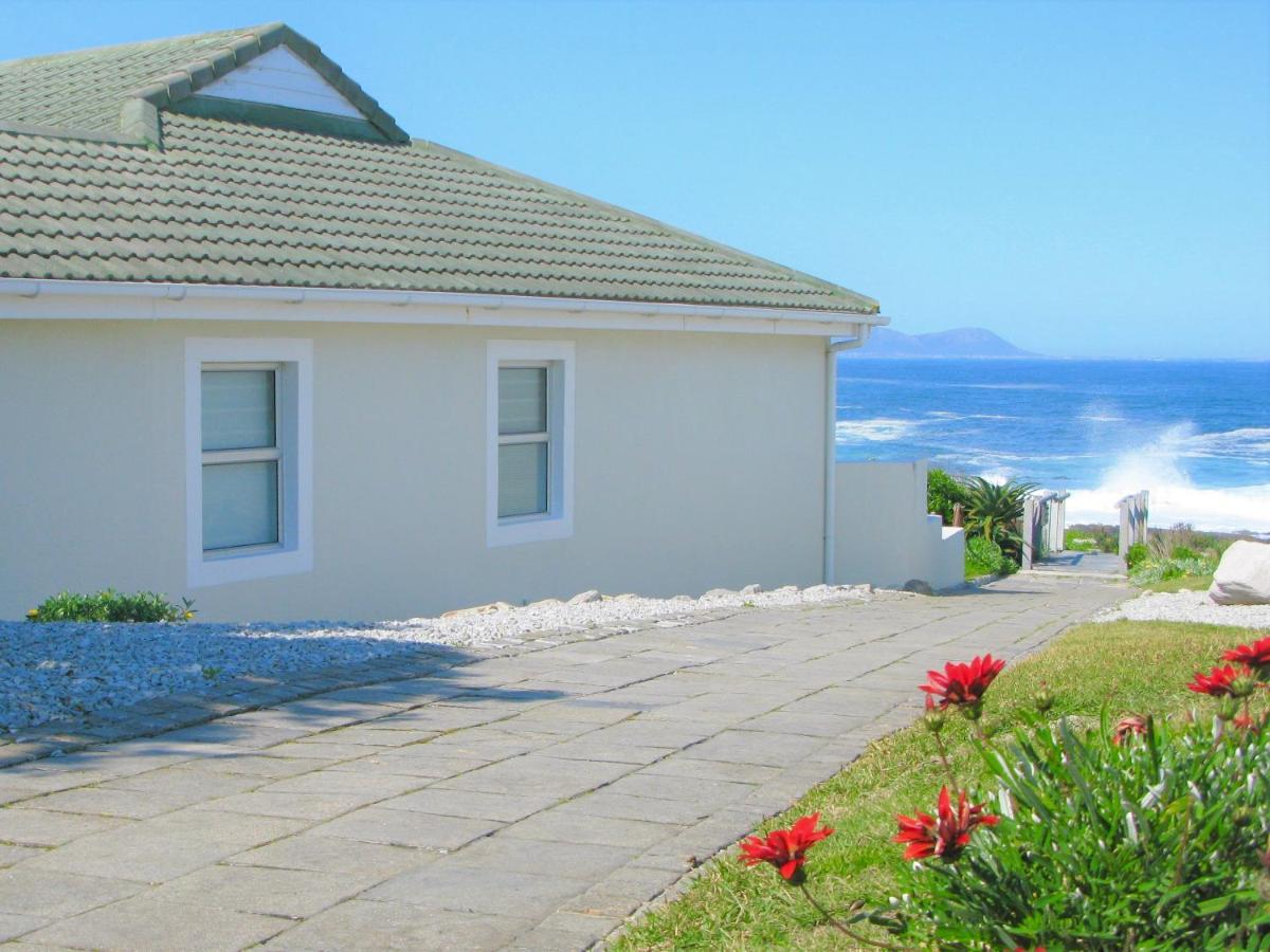 Beachfront House - Hermanus Whale View エクステリア 写真